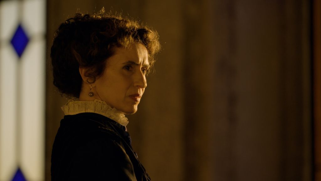 ELVIRA NOTARI. OLTRE IL SILENZIO arriva in tv su Rai 3, Sky e Now